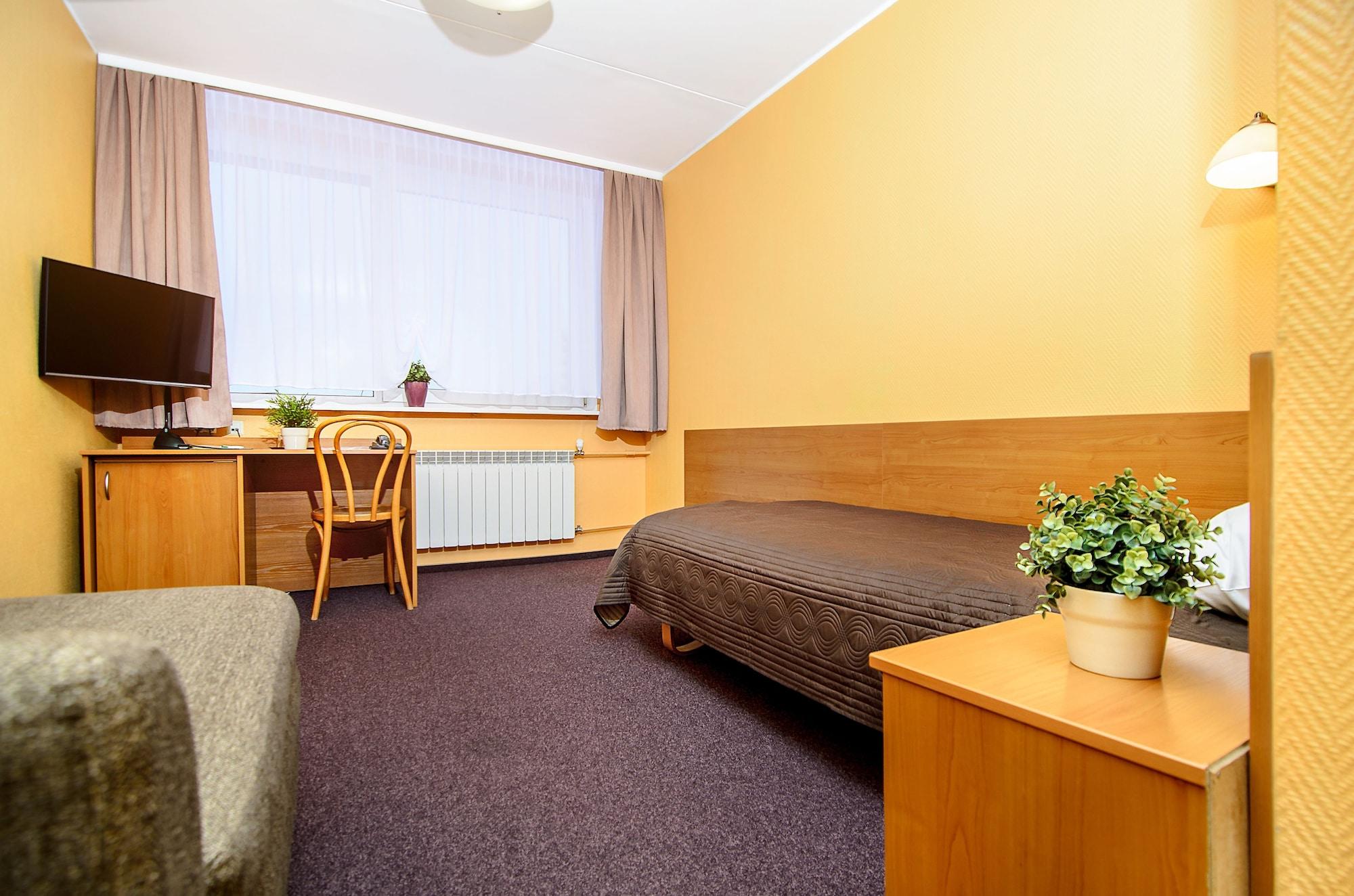 וילנה Hotel Zemaites מראה חיצוני תמונה
