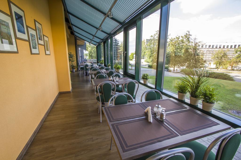וילנה Hotel Zemaites מראה חיצוני תמונה