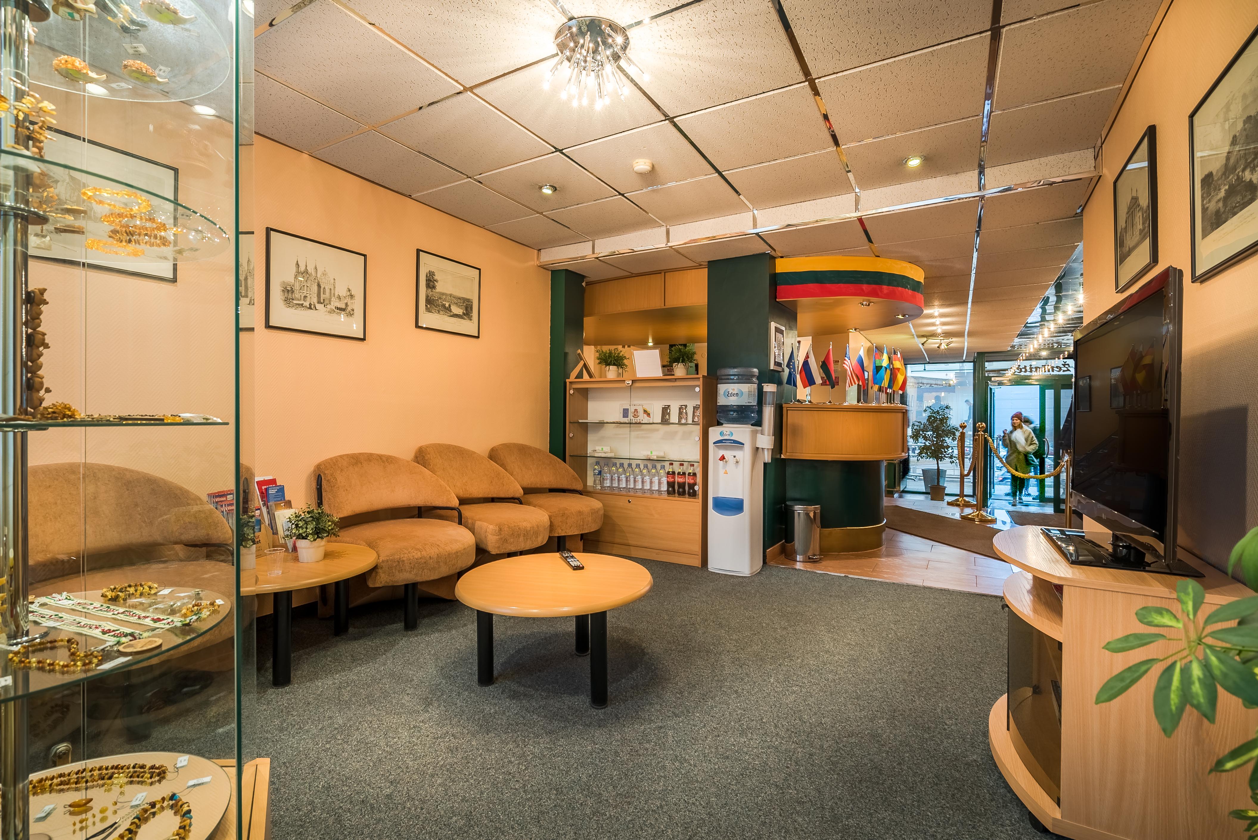 וילנה Hotel Zemaites מראה חיצוני תמונה
