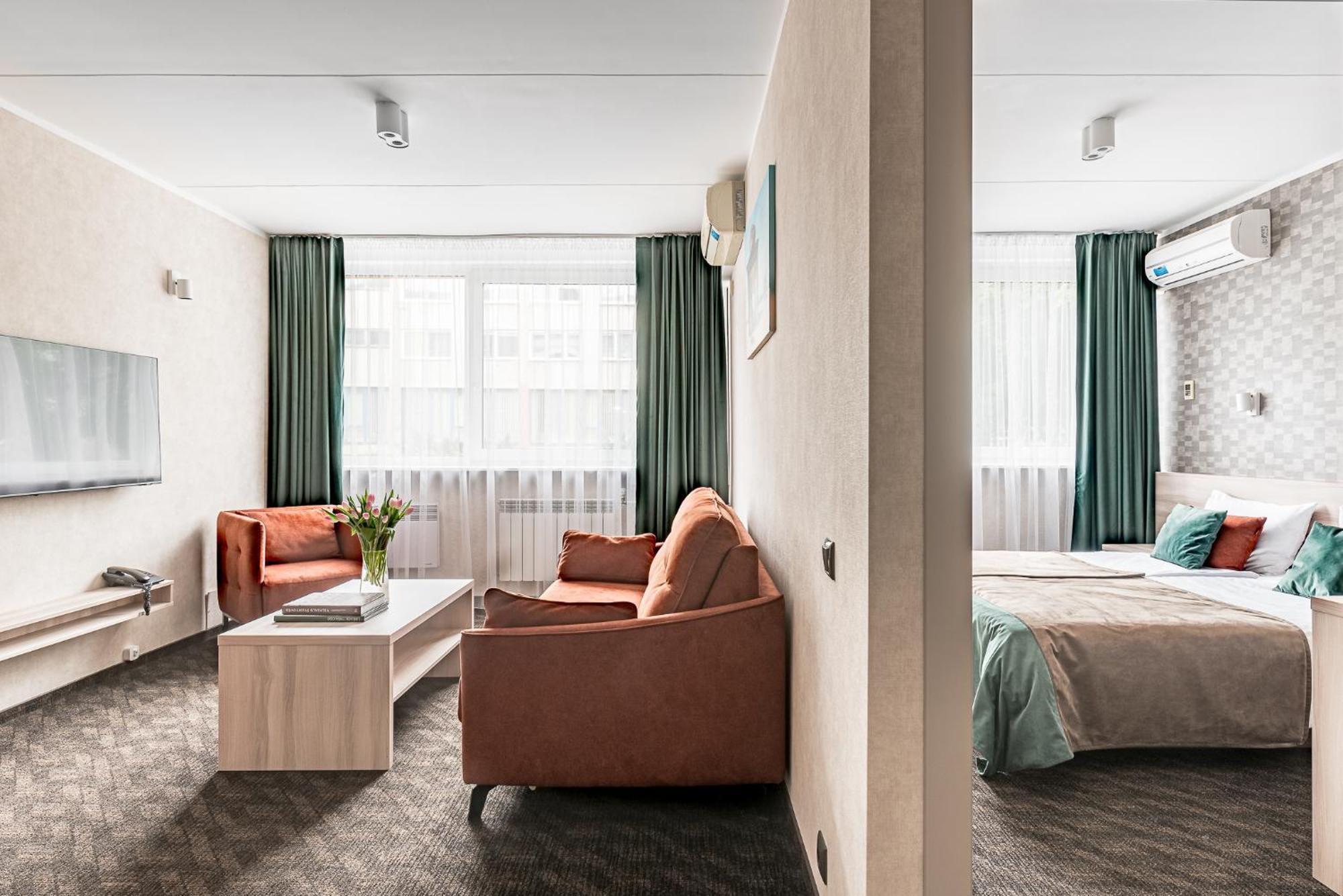 וילנה Hotel Zemaites מראה חיצוני תמונה