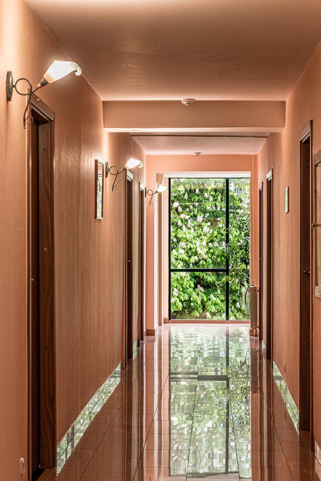 וילנה Hotel Zemaites מראה חיצוני תמונה